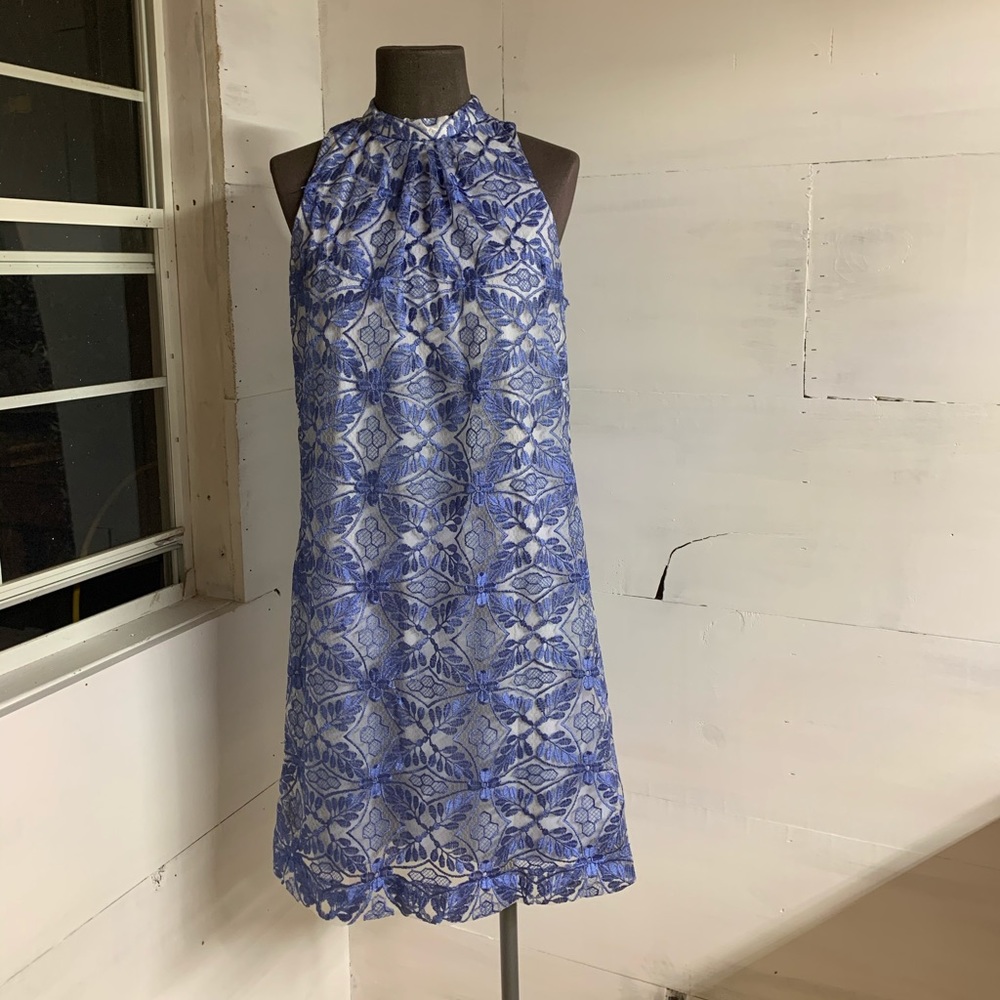 Erin size 4 blue lace over white knee length dress
